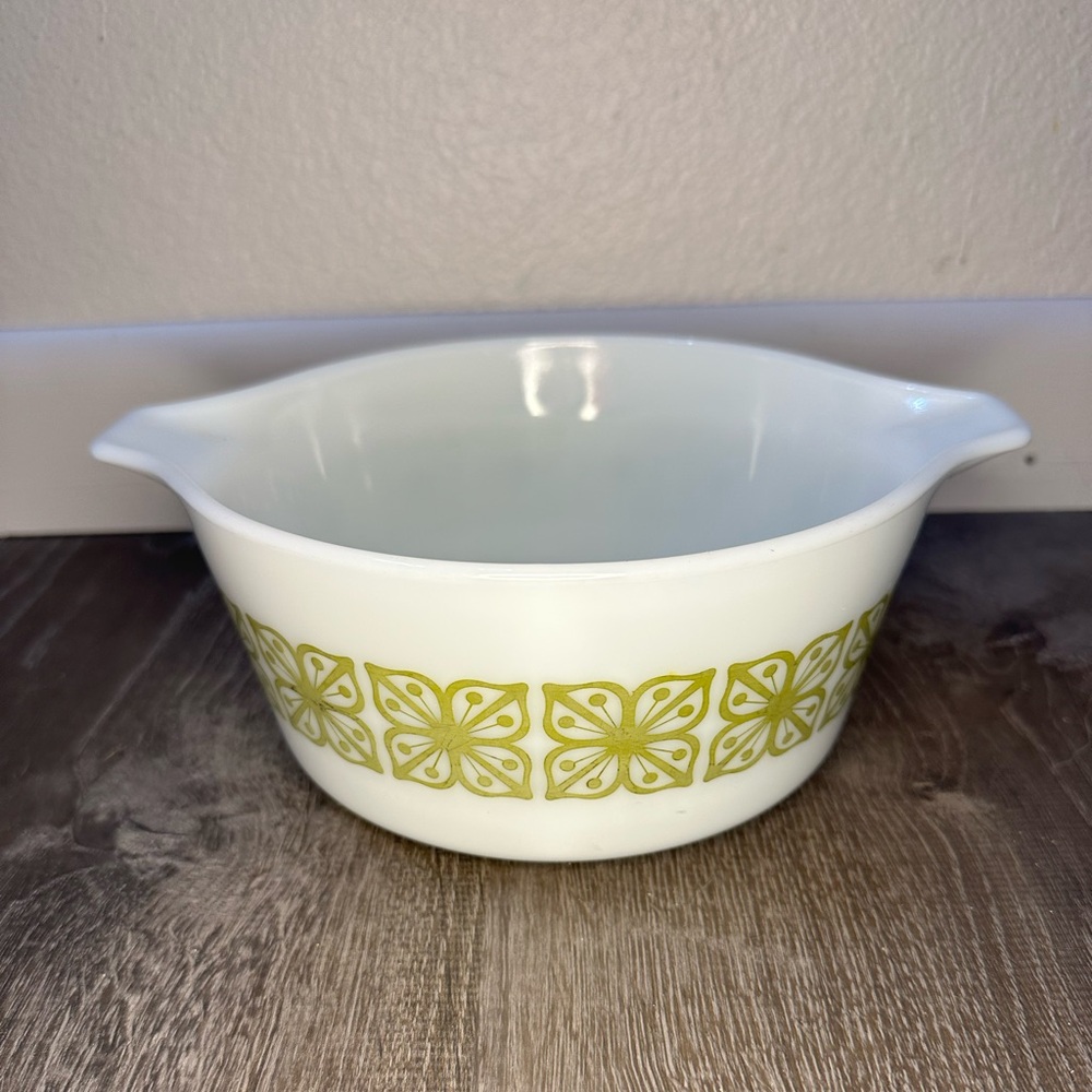 Pyrex 474-B Green Butterfly Band